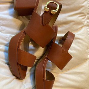 Aerosoles Camera Platform Heel Sandals in Clay Leather. New!